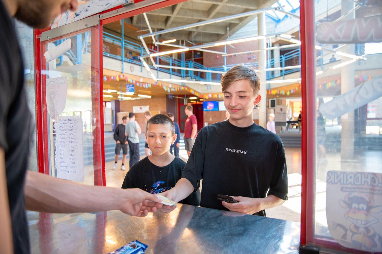 Kioskstand "KrasseKrabbe" der Schülerfirma