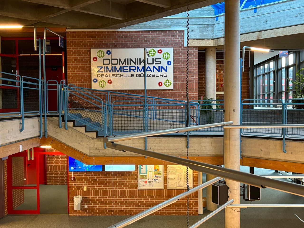 Mehr als 80.000 Legosteine