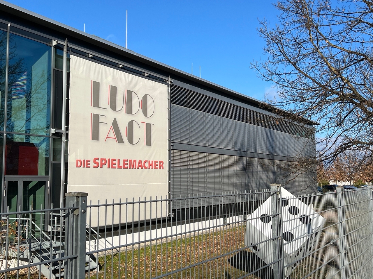 Betriebsbesichtigung der Werken-Gruppe bei Firma Ludo Fact