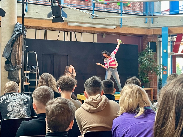 Theater: Drogen – von Gras zu Crystal 