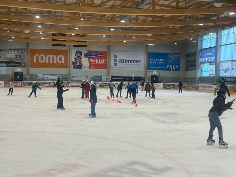 DZRS beim Eislaufen